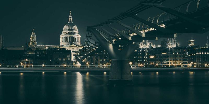 ENE轨道制胜术：现货黄金短线交易的精准进场与出场技巧